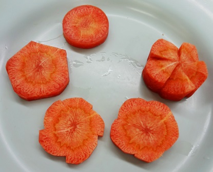 �ͻ��ξ����ڤ�